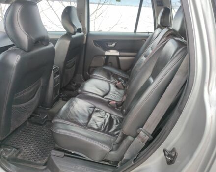 Серый Вольво ХС90, объемом двигателя 2.4 л и пробегом 275 тыс. км за 4200 $, фото 11 на Automoto.ua