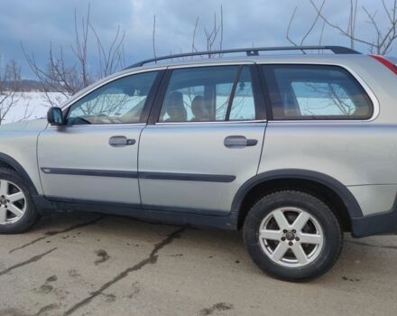 Серый Вольво ХС90, объемом двигателя 2.4 л и пробегом 275 тыс. км за 4200 $, фото 7 на Automoto.ua