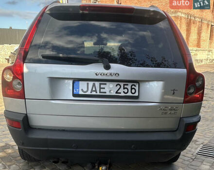 Серый Вольво ХС90, объемом двигателя 2.4 л и пробегом 308 тыс. км за 6200 $, фото 4 на Automoto.ua