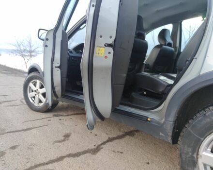 Серый Вольво ХС90, объемом двигателя 2.4 л и пробегом 275 тыс. км за 4200 $, фото 10 на Automoto.ua