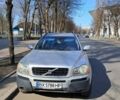Серый Вольво ХС90, объемом двигателя 2.5 л и пробегом 439 тыс. км за 6990 $, фото 1 на Automoto.ua