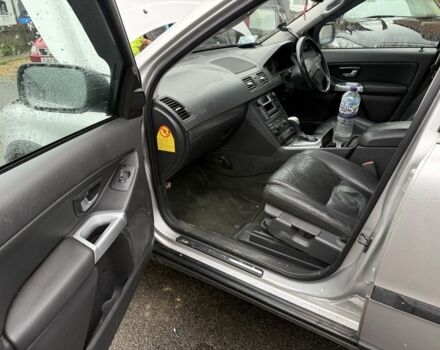 Сірий Вольво ХС90, об'ємом двигуна 2.4 л та пробігом 185 тис. км за 2900 $, фото 15 на Automoto.ua