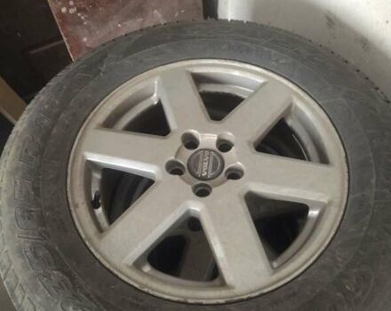 Серый Вольво ХС90, объемом двигателя 2.4 л и пробегом 336 тыс. км за 9100 $, фото 27 на Automoto.ua