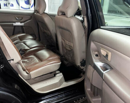 Сірий Вольво ХС90, об'ємом двигуна 0 л та пробігом 240 тис. км за 9000 $, фото 17 на Automoto.ua