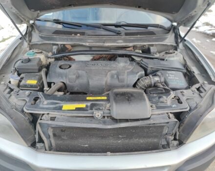 Серый Вольво ХС90, объемом двигателя 2.4 л и пробегом 275 тыс. км за 4200 $, фото 16 на Automoto.ua