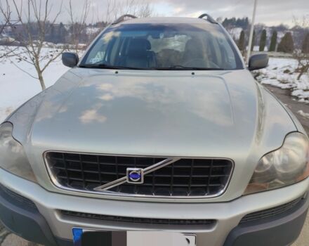 Серый Вольво ХС90, объемом двигателя 2.4 л и пробегом 275 тыс. км за 4200 $, фото 1 на Automoto.ua