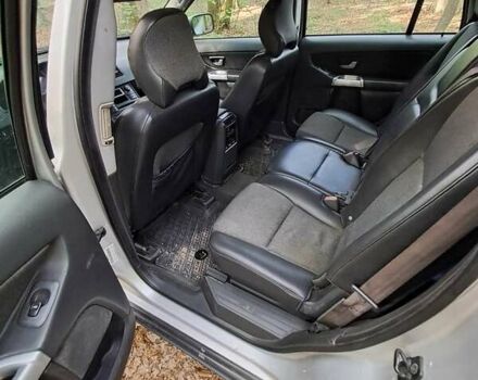 Серый Вольво ХС90, объемом двигателя 2.4 л и пробегом 320 тыс. км за 9400 $, фото 14 на Automoto.ua