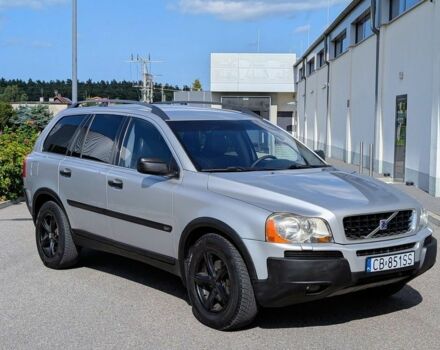 Серый Вольво ХС90, объемом двигателя 2.4 л и пробегом 216 тыс. км за 3600 $, фото 2 на Automoto.ua