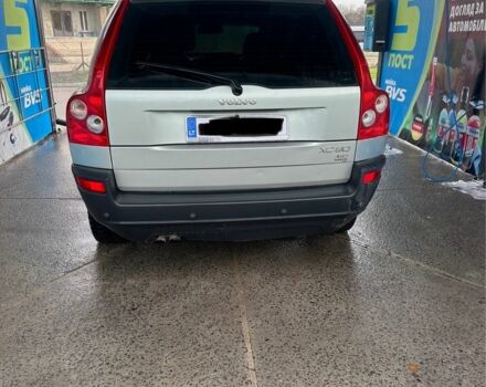 Серый Вольво ХС90, объемом двигателя 2.4 л и пробегом 350 тыс. км за 4800 $, фото 1 на Automoto.ua