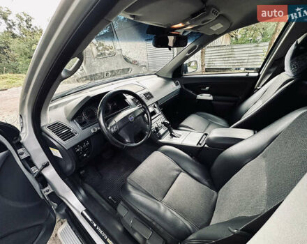 Вольво ХС90 2004 в Луцке на Automoto.ua Серый Вольво ХС90, объемом двигателя 2.4 л и пробегом 245 тыс. км за 9990 $, фото 17 на Automoto.ua