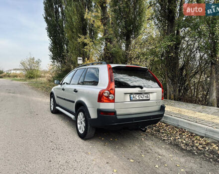 Вольво ХС90 2004 в Луцке на Automoto.ua Серый Вольво ХС90, объемом двигателя 2.4 л и пробегом 245 тыс. км за 9990 $, фото 3 на Automoto.ua