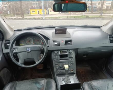 Сірий Вольво ХС90, об'ємом двигуна 2.4 л та пробігом 300 тис. км за 5200 $, фото 5 на Automoto.ua