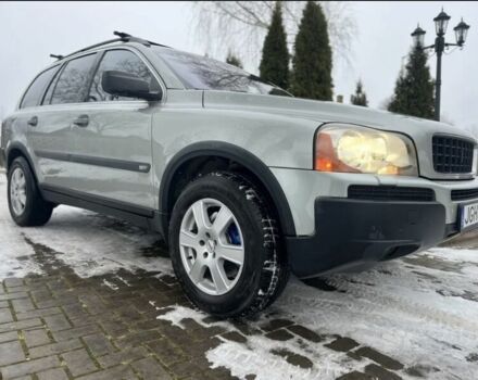 Серый Вольво ХС90, объемом двигателя 2.4 л и пробегом 249 тыс. км за 2610 $, фото 3 на Automoto.ua