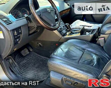 Серый Вольво ХС90, объемом двигателя 2.9 л и пробегом 315 тыс. км за 4999 $, фото 1 на Automoto.ua