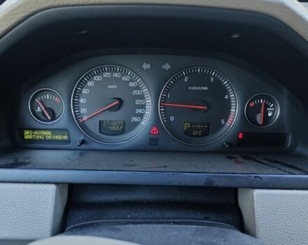 Сірий Вольво ХС90, об'ємом двигуна 2.4 л та пробігом 372 тис. км за 4800 $, фото 10 на Automoto.ua