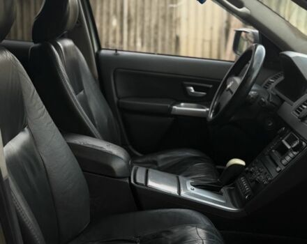 Сірий Вольво ХС90, об'ємом двигуна 2.4 л та пробігом 245 тис. км за 5900 $, фото 11 на Automoto.ua