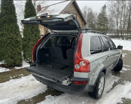 Серый Вольво ХС90, объемом двигателя 2.4 л и пробегом 249 тыс. км за 2610 $, фото 5 на Automoto.ua