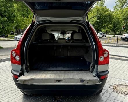 Сірий Вольво ХС90, об'ємом двигуна 2.4 л та пробігом 320 тис. км за 5400 $, фото 17 на Automoto.ua