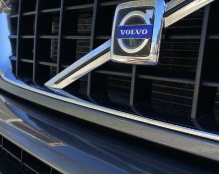 Вольво ХС90 2005 в Киеве на Automoto.ua Серый Вольво ХС90, объемом двигателя 2.4 л и пробегом 365 тыс. км за 10500 $, фото 6 на Automoto.ua