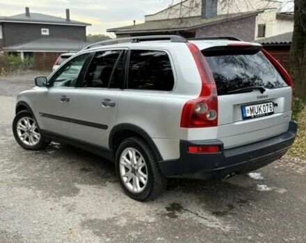 Серый Вольво ХС90, объемом двигателя 2.4 л и пробегом 220 тыс. км за 2845 $, фото 1 на Automoto.ua