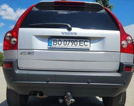 Серый Вольво ХС90, объемом двигателя 2.4 л и пробегом 400 тыс. км за 11000 $, фото 16 на Automoto.ua