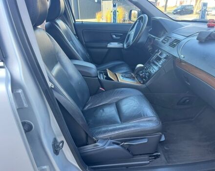 Сірий Вольво ХС90, об'ємом двигуна 2.4 л та пробігом 320 тис. км за 5600 $, фото 6 на Automoto.ua