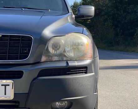 Вольво ХС90 2005 в Киеве на Automoto.ua Серый Вольво ХС90, объемом двигателя 2.4 л и пробегом 365 тыс. км за 10500 $, фото 8 на Automoto.ua