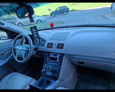 Сірий Вольво ХС90, об'ємом двигуна 2.4 л та пробігом 370 тис. км за 7900 $, фото 5 на Automoto.ua