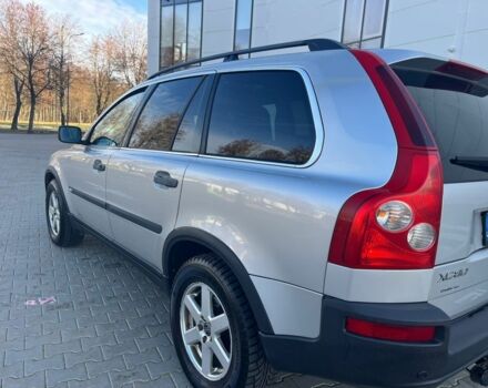 Сірий Вольво ХС90, об'ємом двигуна 2.4 л та пробігом 320 тис. км за 5600 $, фото 3 на Automoto.ua