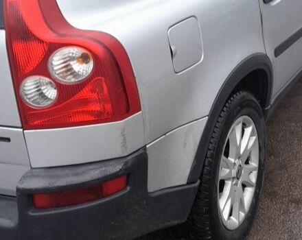 Серый Вольво ХС90, объемом двигателя 2.4 л и пробегом 200 тыс. км за 6062 $, фото 5 на Automoto.ua