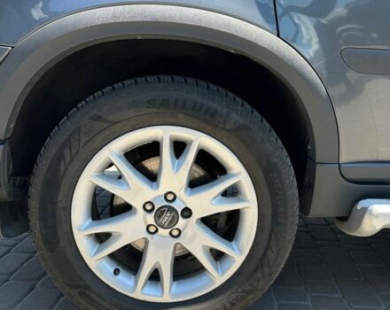 Серый Вольво ХС90, объемом двигателя 2.4 л и пробегом 280 тыс. км за 5800 $, фото 3 на Automoto.ua