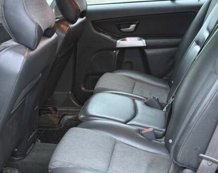 Сірий Вольво ХС90, об'ємом двигуна 0 л та пробігом 400 тис. км за 5150 $, фото 7 на Automoto.ua