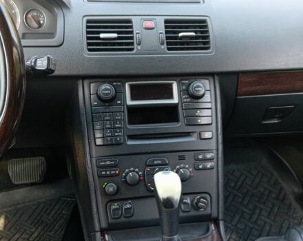 Вольво ХС90 2005 в Киеве на Automoto.ua Серый Вольво ХС90, объемом двигателя 0 л и пробегом 250 тыс. км за 5300 $, фото 7 на Automoto.ua