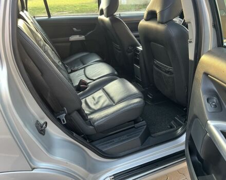 Серый Вольво ХС90, объемом двигателя 2.4 л и пробегом 370 тыс. км за 5600 $, фото 10 на Automoto.ua