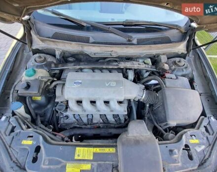 Вольво ХС90 2006 в Ивано-Франковске на Automoto.ua Серый Вольво ХС90, объемом двигателя 4.4 л и пробегом 305 тыс. км за 7000 $, фото 24 на Automoto.ua