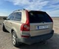 Серый Вольво ХС90, объемом двигателя 2.4 л и пробегом 433 тыс. км за 6700 $, фото 1 на Automoto.ua