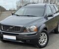 Серый Вольво ХС90, объемом двигателя 2.4 л и пробегом 214 тыс. км за 3750 $, фото 1 на Automoto.ua