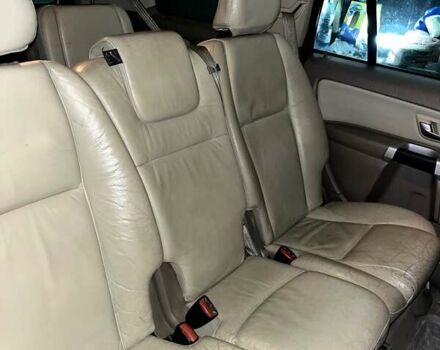 Серый Вольво ХС90, объемом двигателя 2.4 л и пробегом 402 тыс. км за 10350 $, фото 15 на Automoto.ua