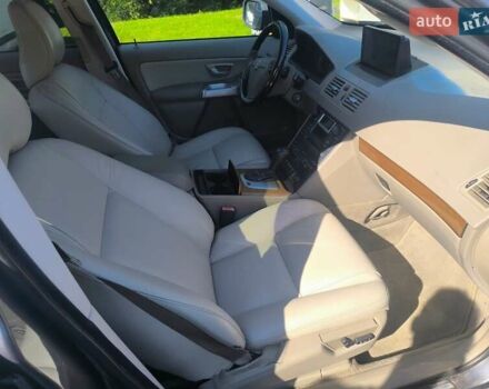 Вольво ХС90 2006 в Ивано-Франковске на Automoto.ua Серый Вольво ХС90, объемом двигателя 4.4 л и пробегом 305 тыс. км за 7000 $, фото 26 на Automoto.ua