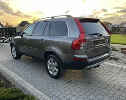 Серый Вольво ХС90, объемом двигателя 2.4 л и пробегом 230 тыс. км за 3200 $, фото 6 на Automoto.ua