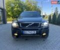 Серый Вольво ХС90, объемом двигателя 2.4 л и пробегом 327 тыс. км за 10500 $, фото 1 на Automoto.ua