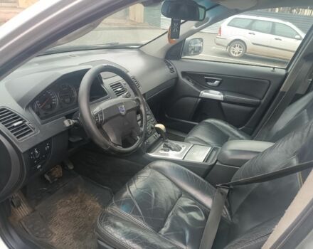 Сірий Вольво ХС90, об'ємом двигуна 2.4 л та пробігом 316 тис. км за 5600 $, фото 5 на Automoto.ua