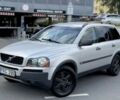 Серый Вольво ХС90, объемом двигателя 2.4 л и пробегом 218 тыс. км за 3000 $, фото 1 на Automoto.ua
