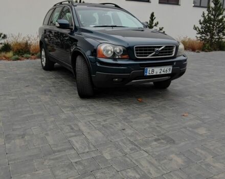 Серый Вольво ХС90, объемом двигателя 2.4 л и пробегом 270 тыс. км за 3900 $, фото 1 на Automoto.ua