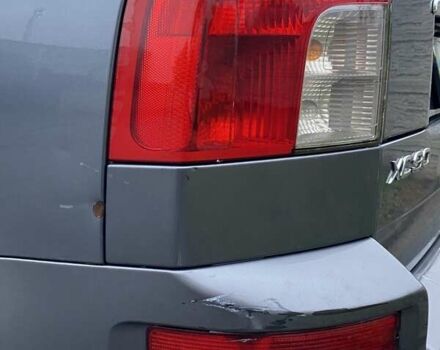 Сірий Вольво ХС90, об'ємом двигуна 2.4 л та пробігом 357 тис. км за 10700 $, фото 10 на Automoto.ua