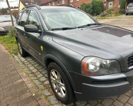 Сірий Вольво ХС90, об'ємом двигуна 2.4 л та пробігом 200 тис. км за 4667 $, фото 1 на Automoto.ua