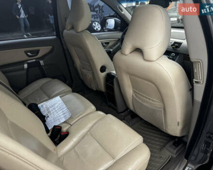 Сірий Вольво ХС90, об'ємом двигуна 4.4 л та пробігом 277 тис. км за 12500 $, фото 24 на Automoto.ua