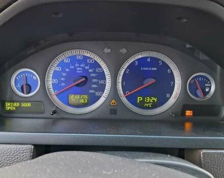 Серый Вольво ХС90, объемом двигателя 3.2 л и пробегом 213 тыс. км за 5900 $, фото 8 на Automoto.ua