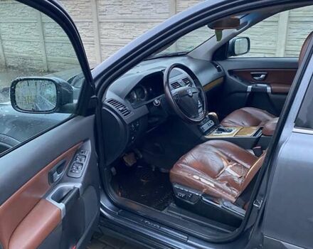 Сірий Вольво ХС90, об'ємом двигуна 2.4 л та пробігом 357 тис. км за 10700 $, фото 14 на Automoto.ua