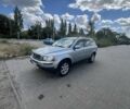 Серый Вольво ХС90, объемом двигателя 2.4 л и пробегом 368 тыс. км за 7150 $, фото 1 на Automoto.ua